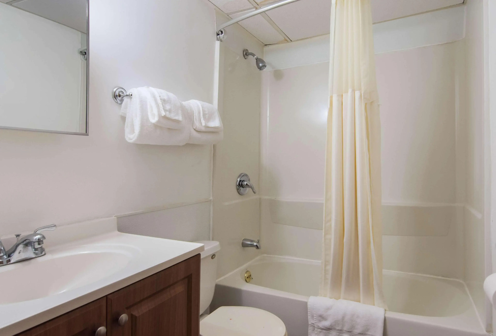 Knights Inn Amsterdam