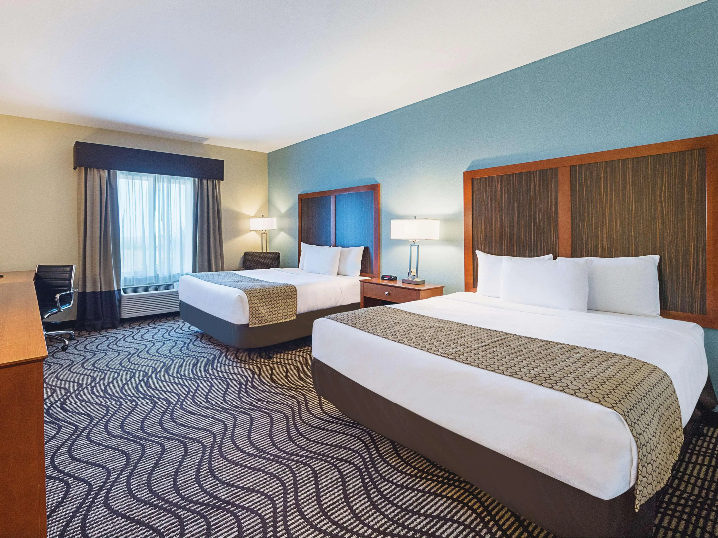 La Quinta Inn & Suites by Wyndham Mathis