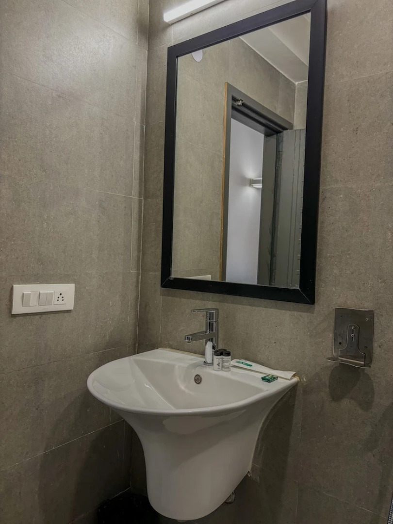 The Grand Hotel Bizzotel