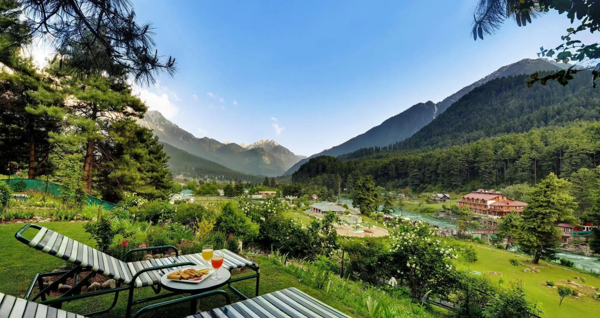 Welcomhotel by ITC Hotels, Pine N Peak, Pahalgam