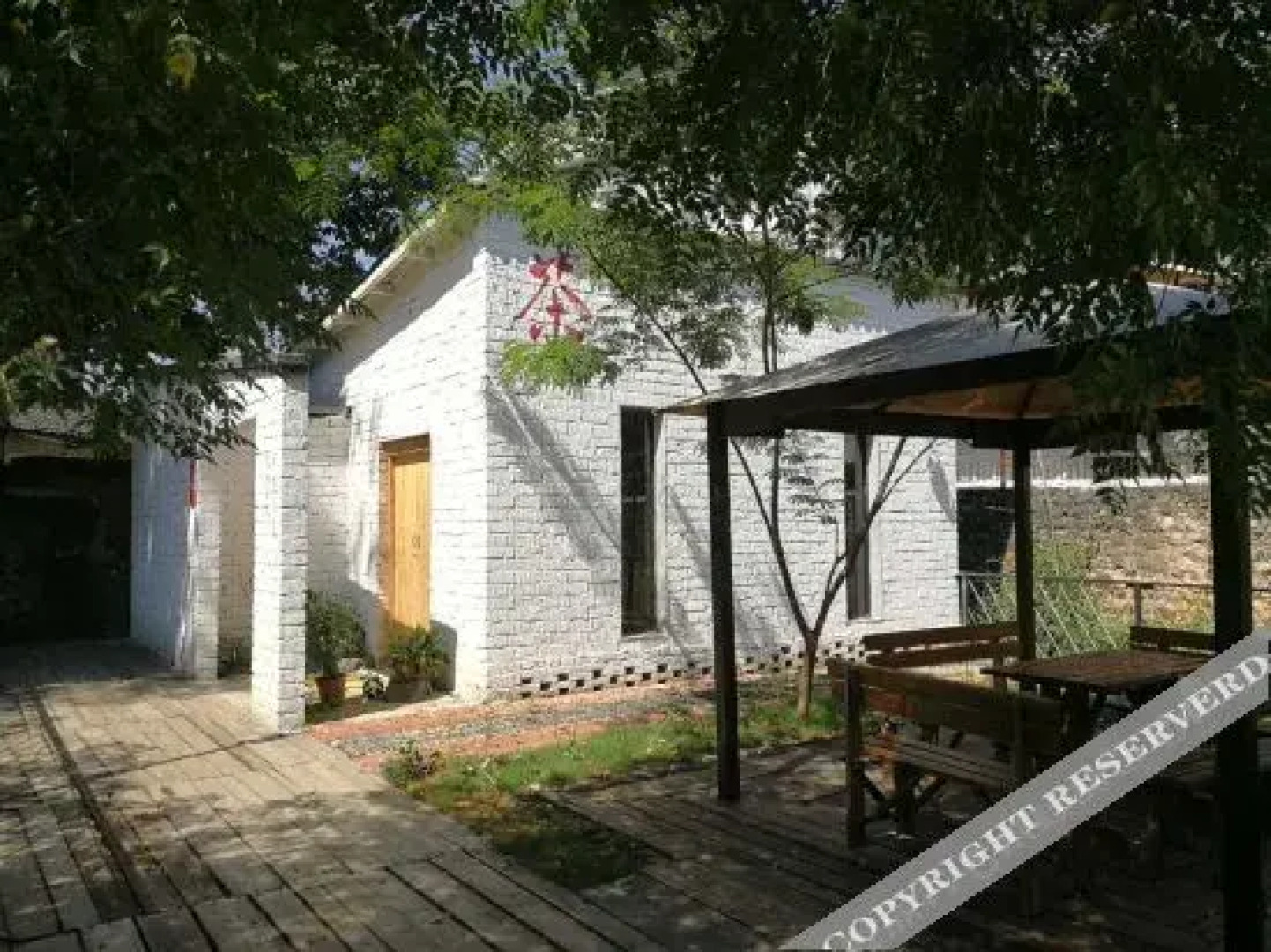 Ruijin 1107 Cultural Creative Hotel