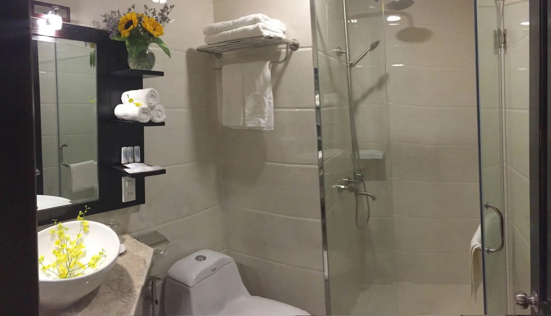 Sunrise Central Hotel