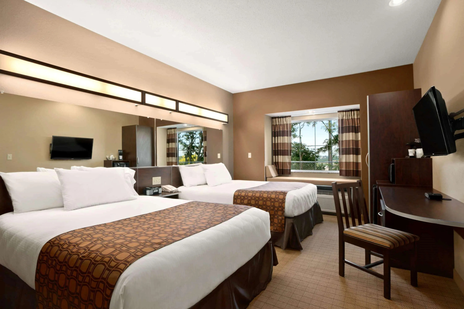 Microtel Inn & Suites by Wyndham St Clairsville/Wheeling