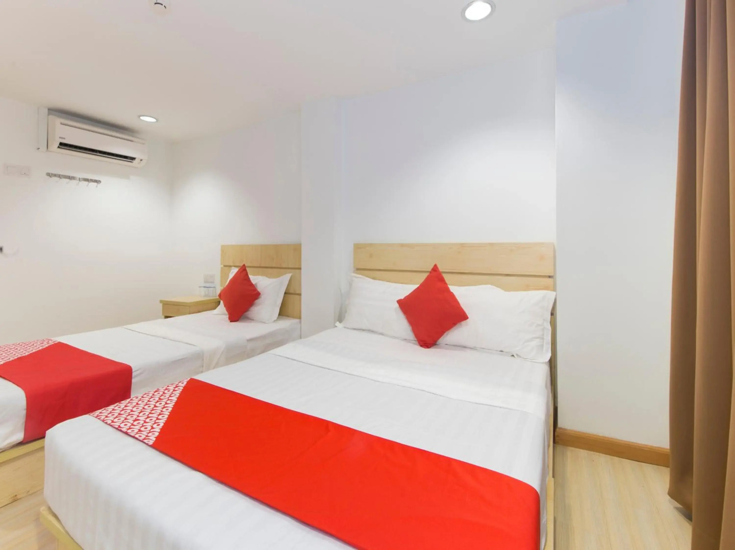 Super OYO 530 Dd Hotel