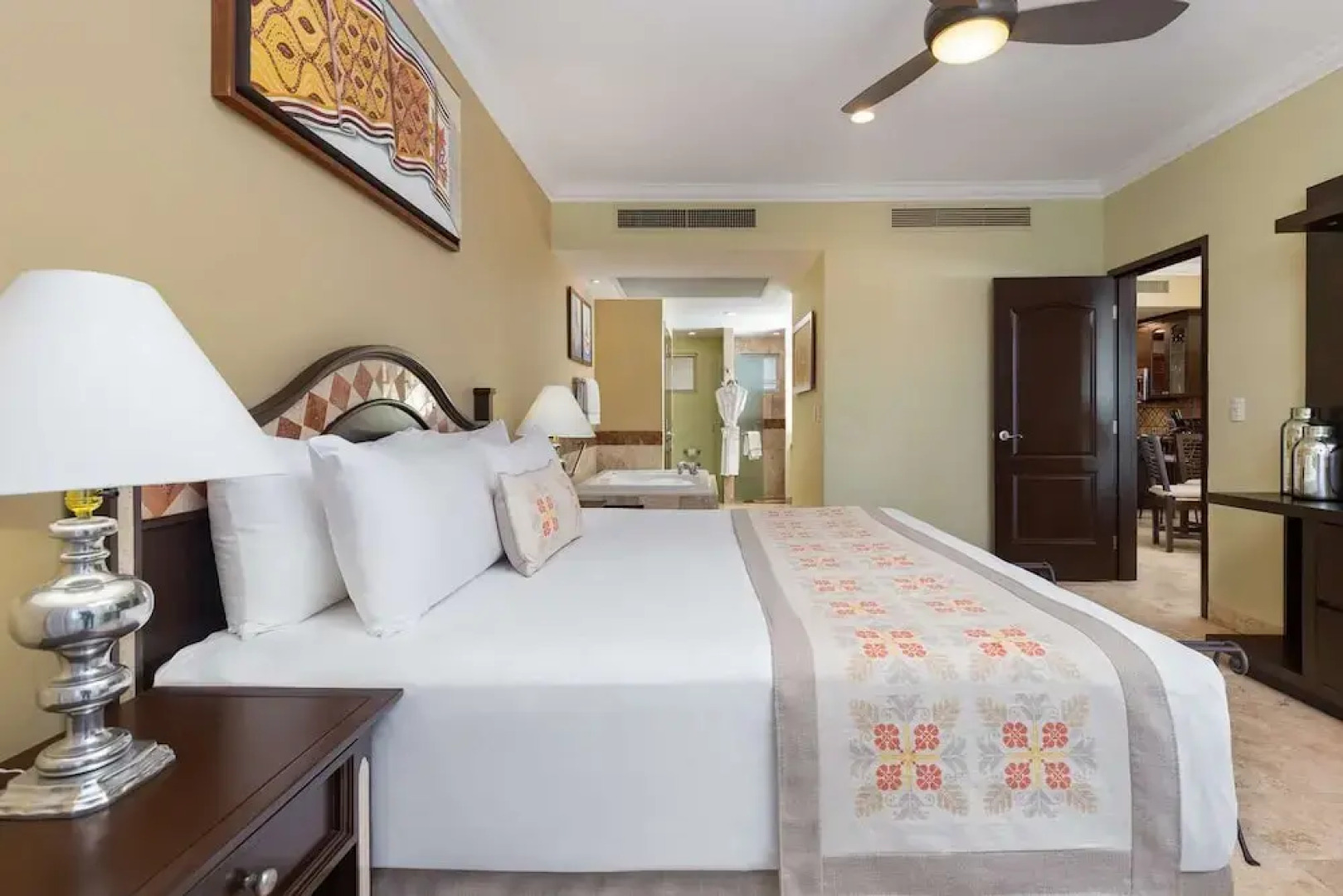 Luxury Suite at Villa del Palmar