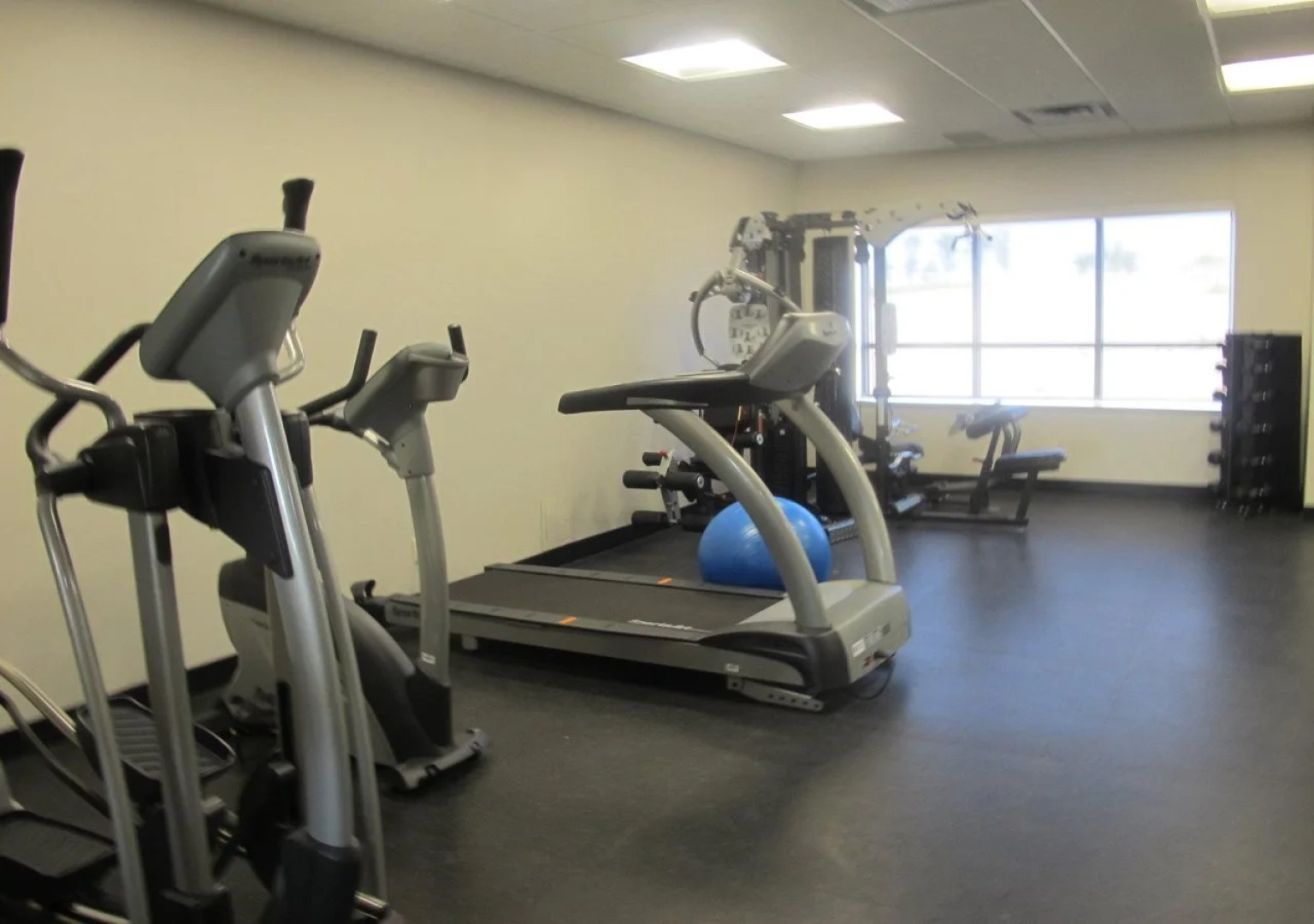 Best Western Plus Okotoks Inn & Suites