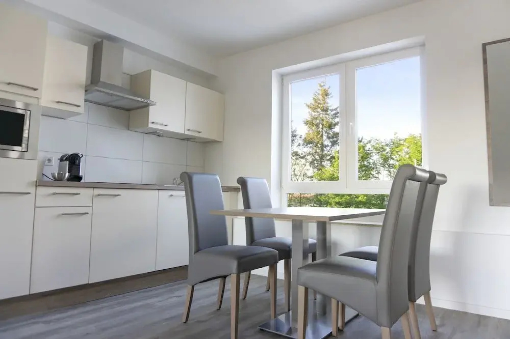 Boardinghouse Living 28
