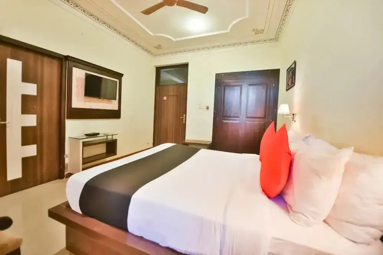 Fort Bijainagar by OYO Rooms