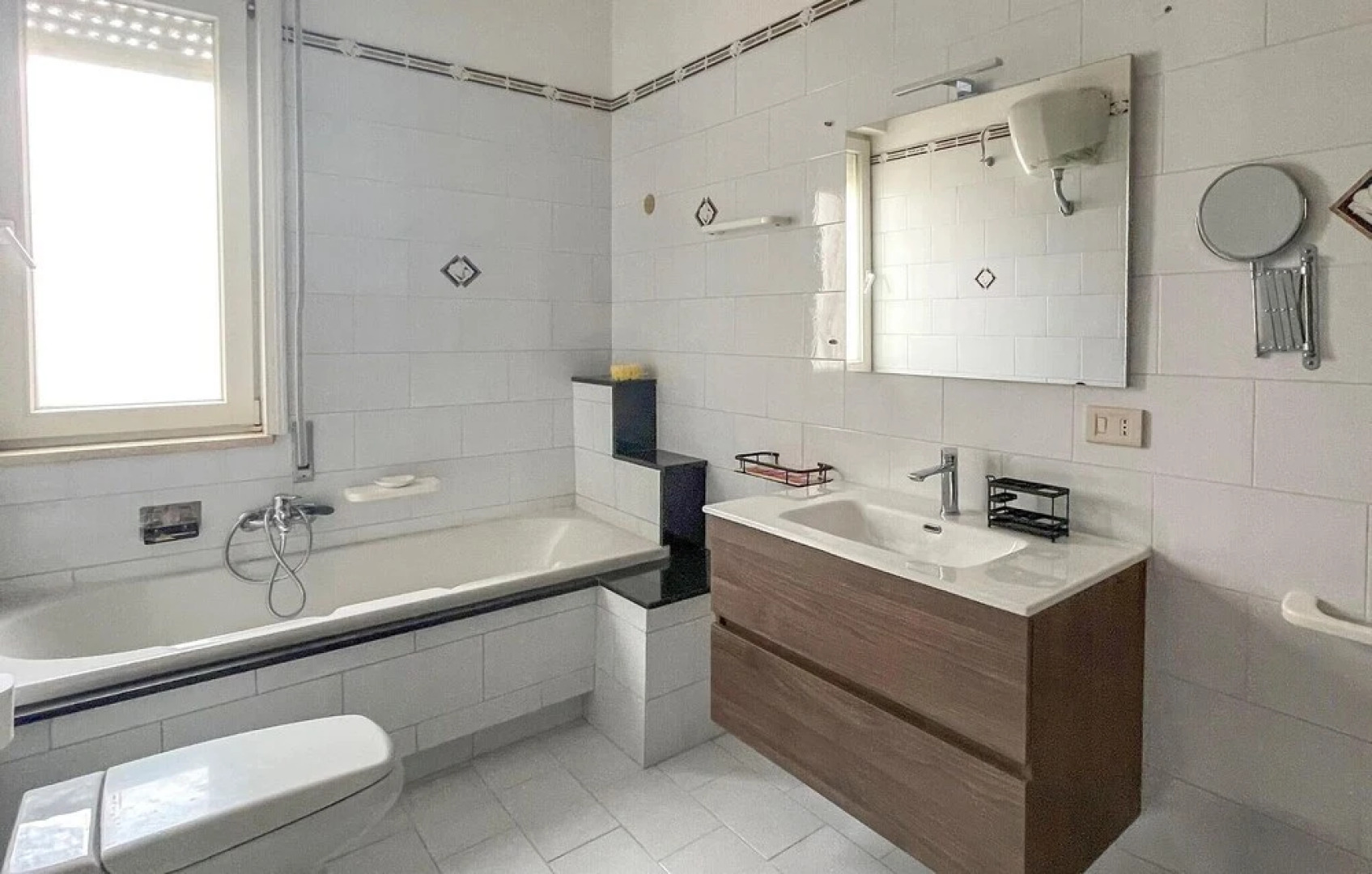 Amazing Apartment in Lizzano With 2 Bedrooms