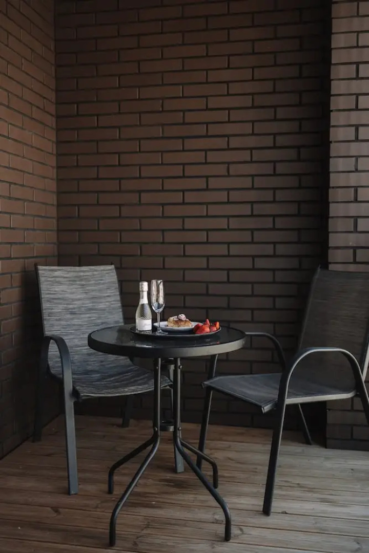 Merepargi ApartHotel & Cafe