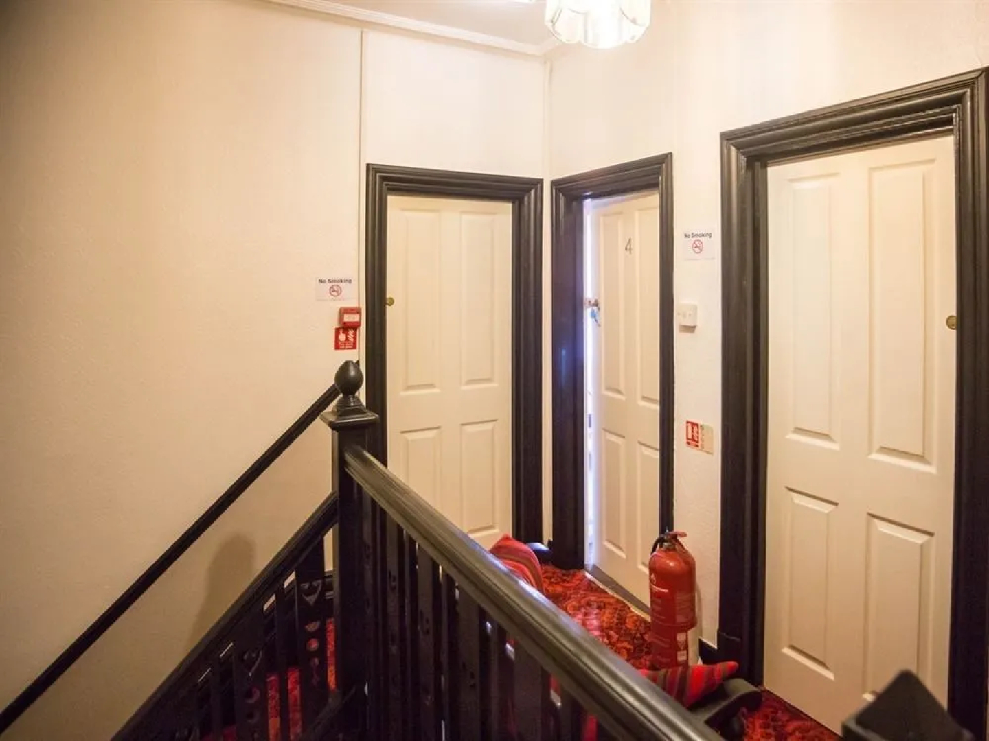 No 14 B&B