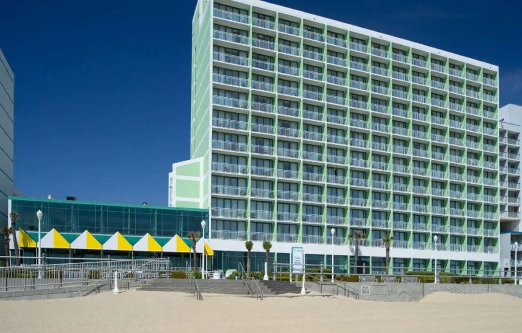 Holiday Inn Va Beach-Oceanside (21st St) by IHG