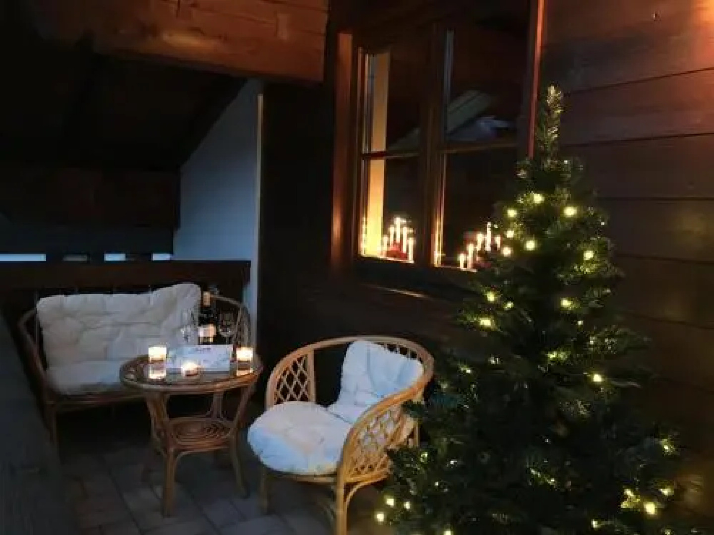 Golden GaPa Family Penthouse 18