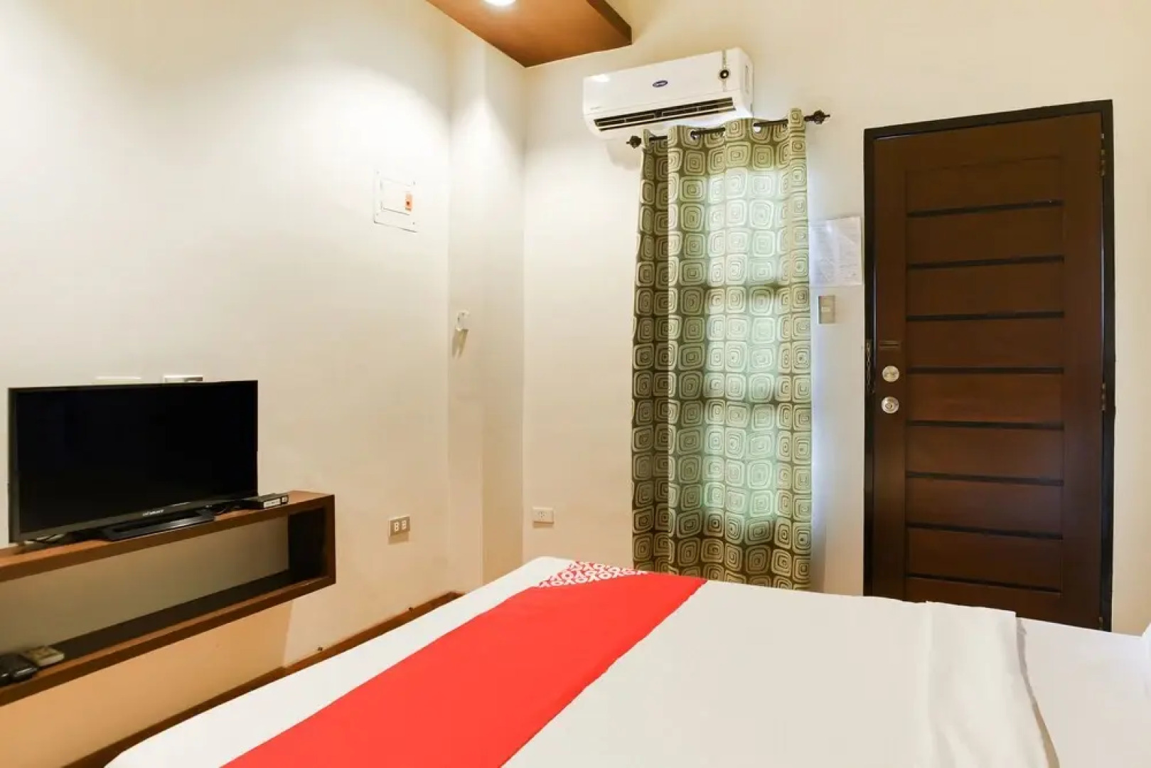 OYO 425 Residences By Sirc (Vaccinated Staff)