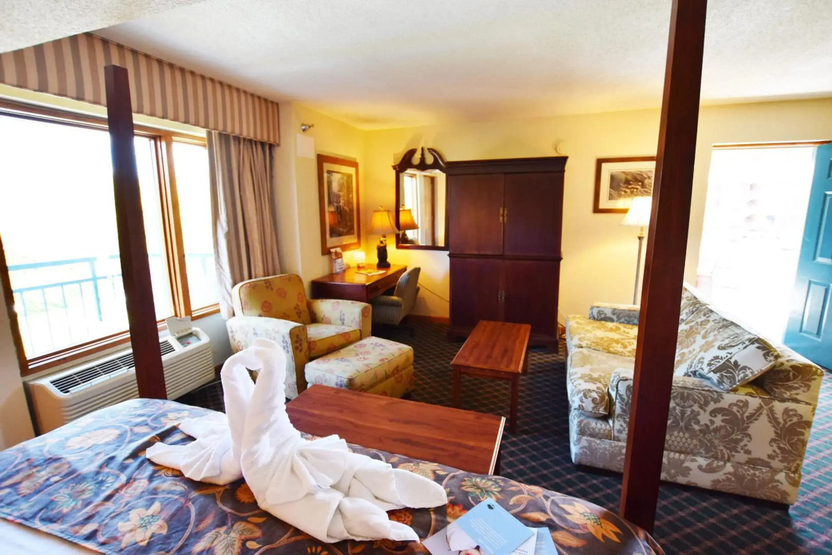 Arbors at Island Landing Hotel & Suites