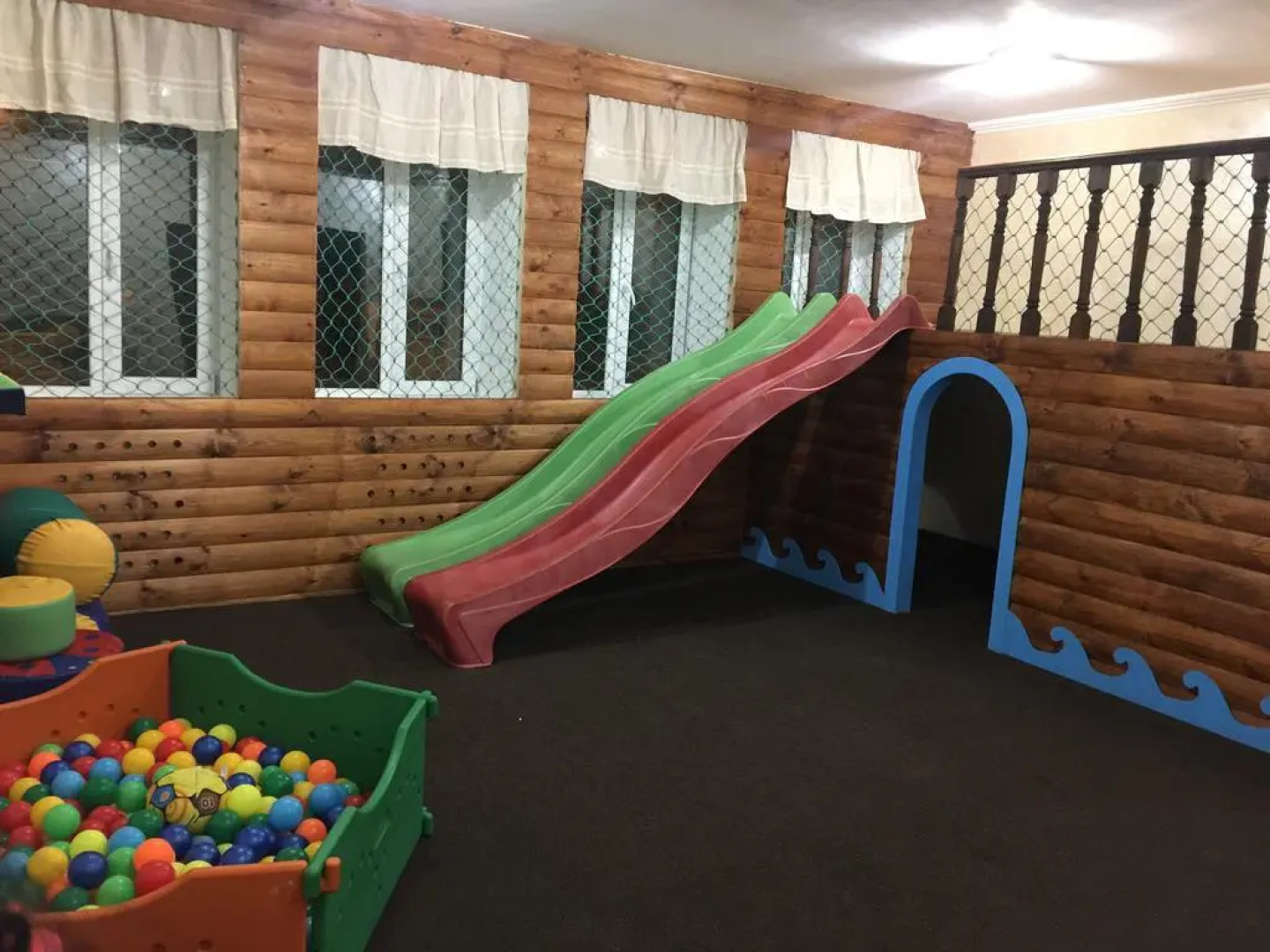 Йетихаус (Yeti House)