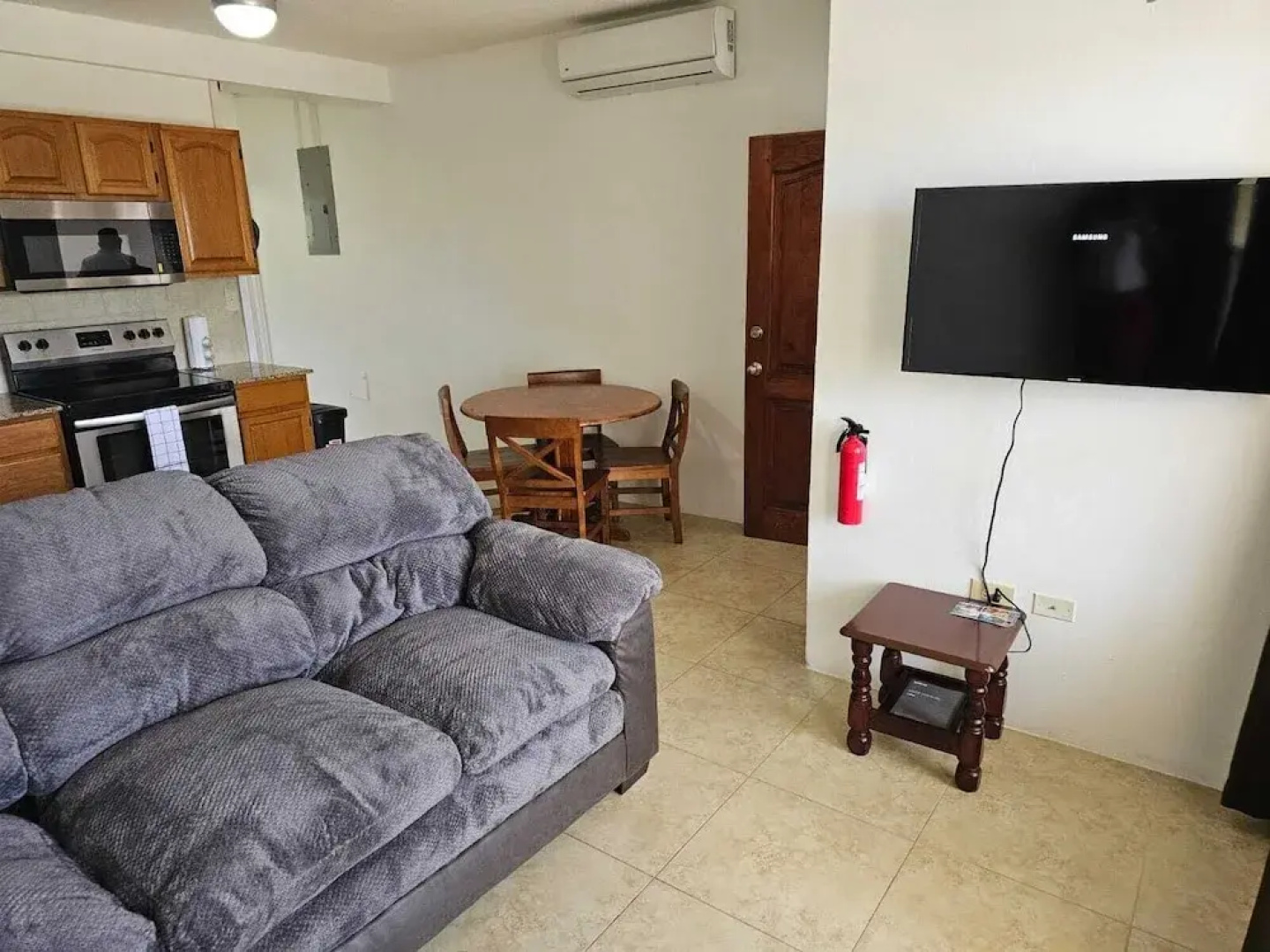 Aurela Residences