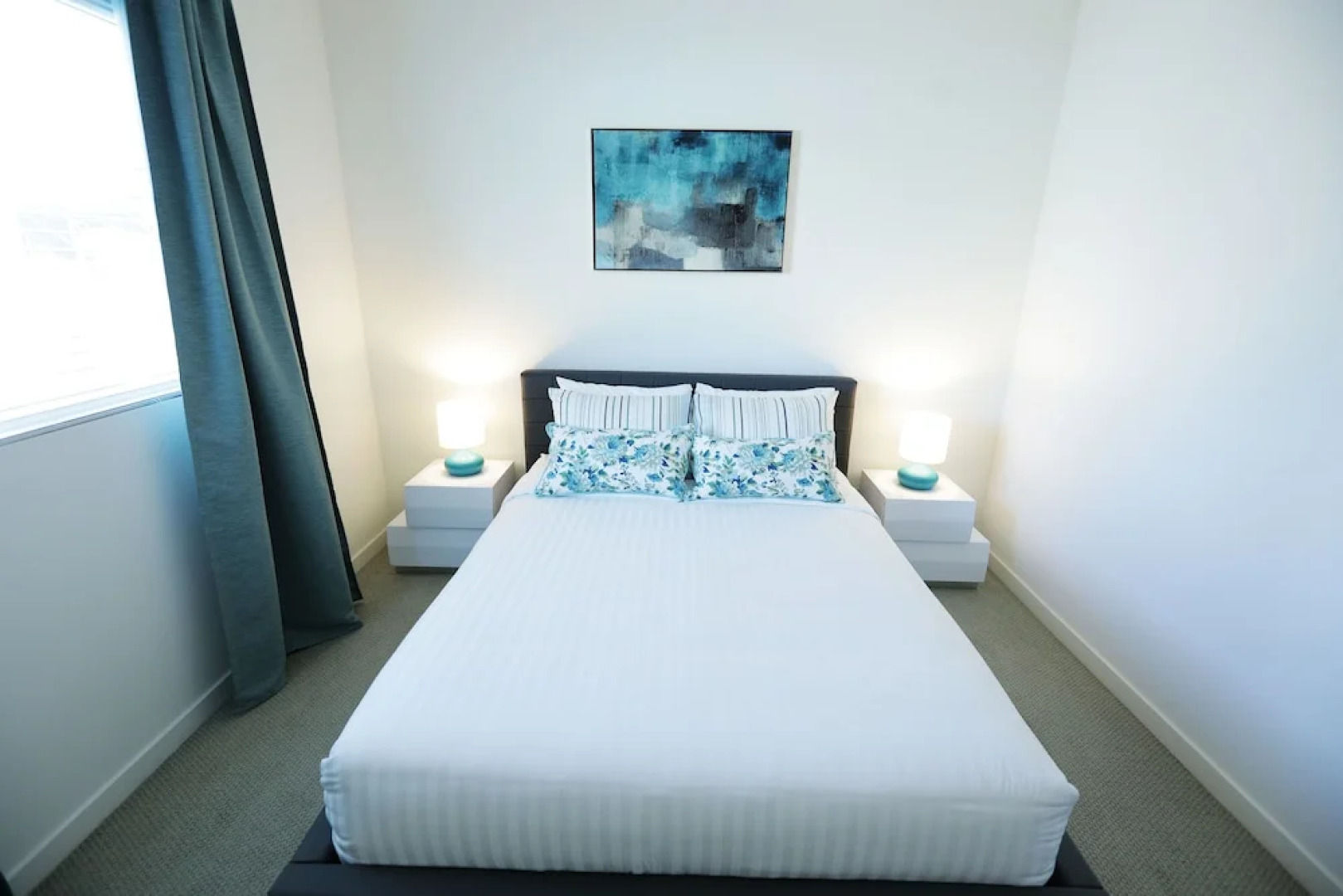 Hollywood Walk Residences