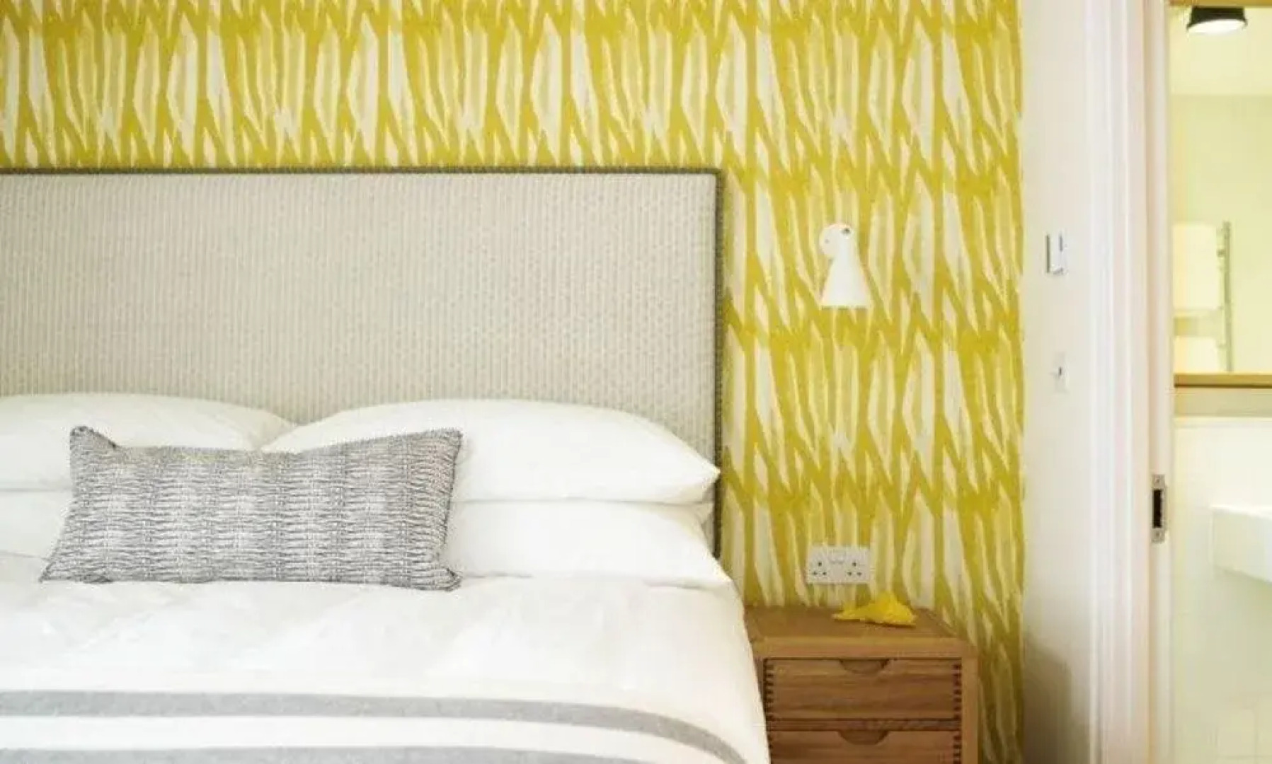 Seaview Holidays - Salterns Village