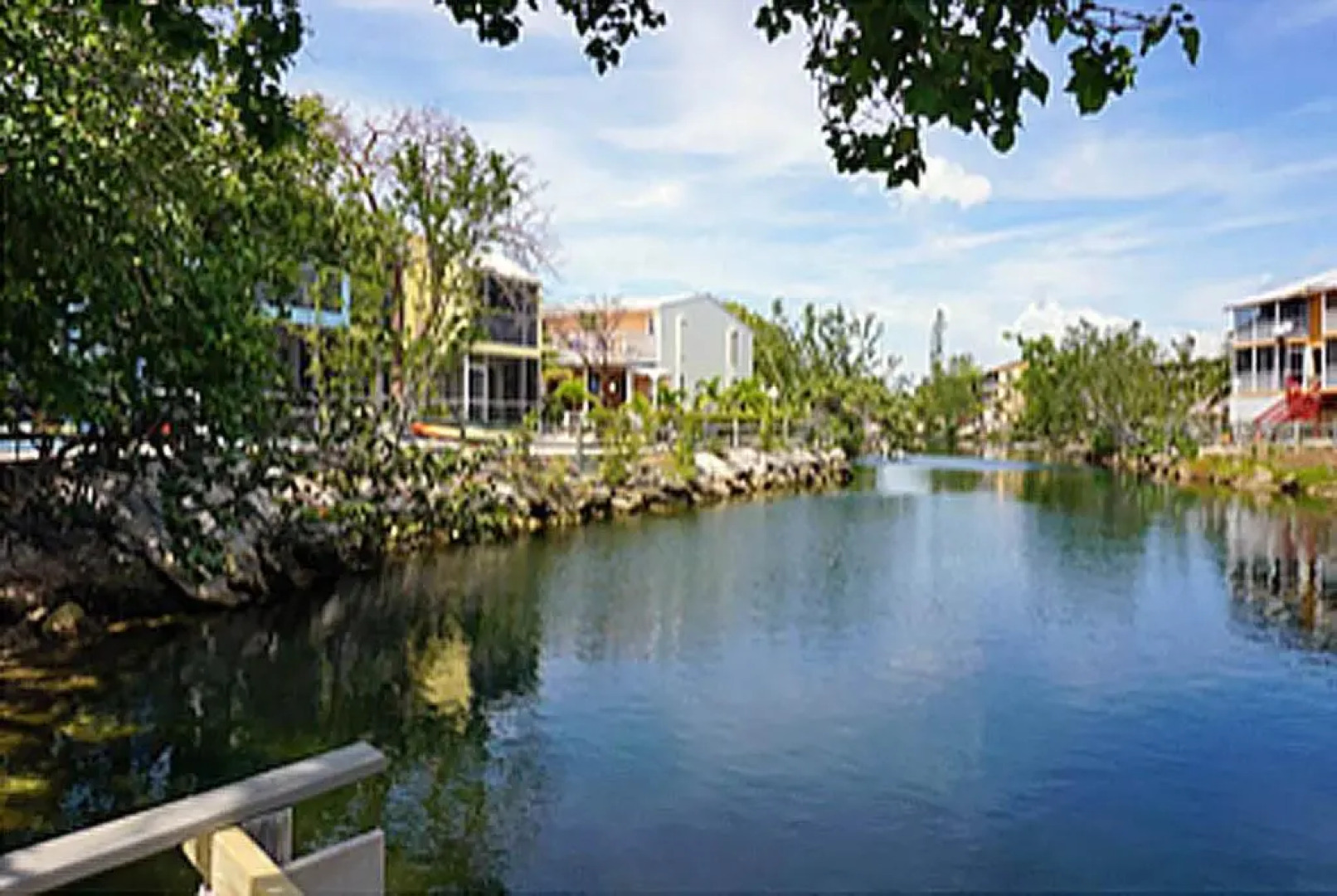 SEA MIST - Oceanfront-Lake-Kayak-Paddleboard-Bike
