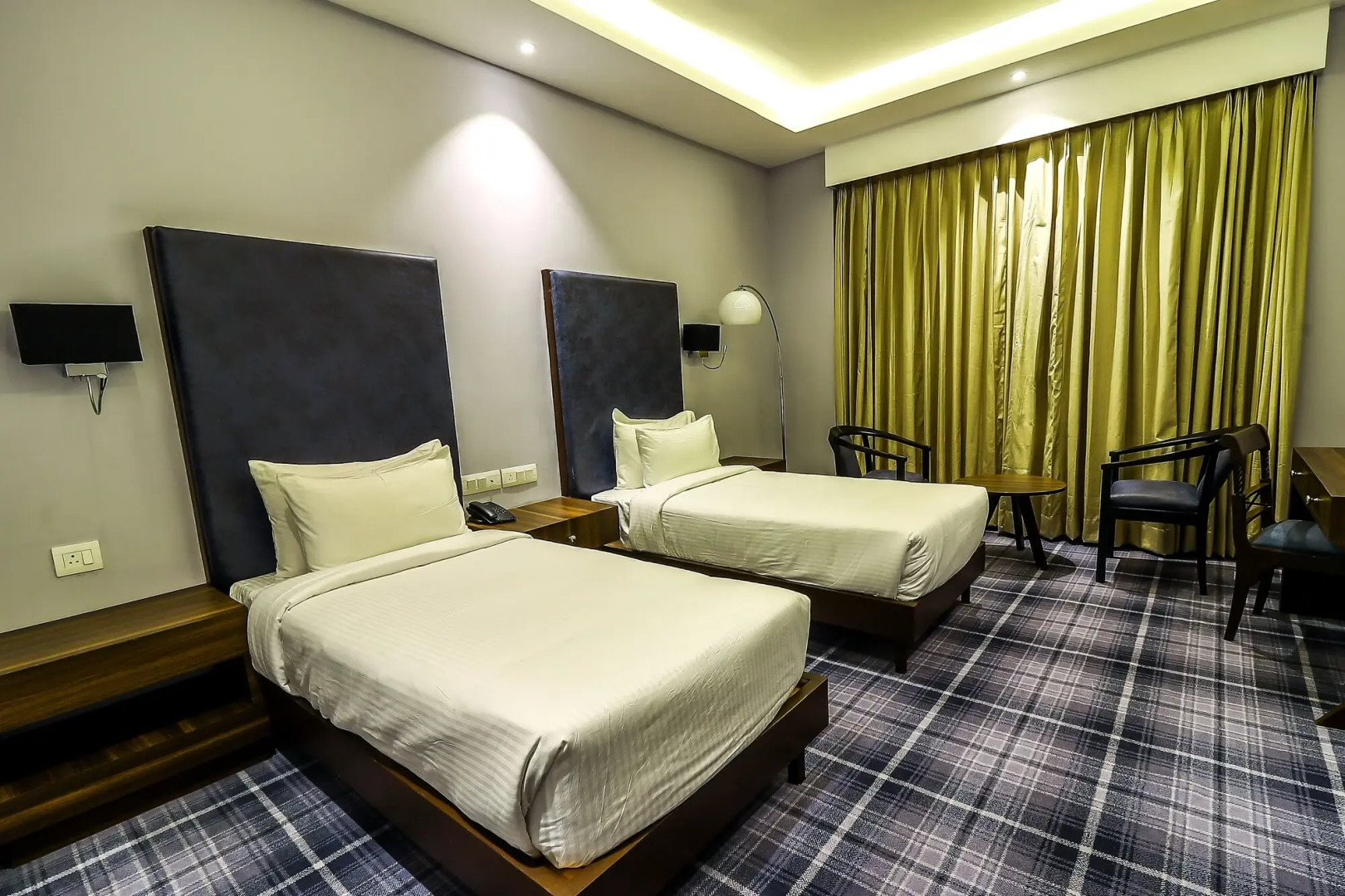 Hotel Piccadily Raipur