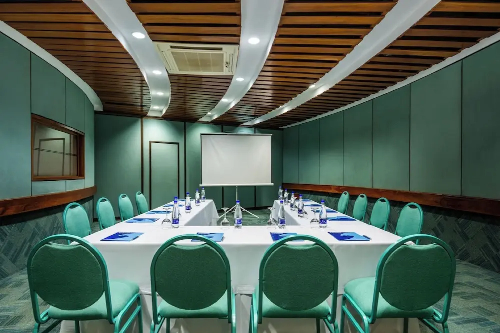 Hotel Irotama Del Mar