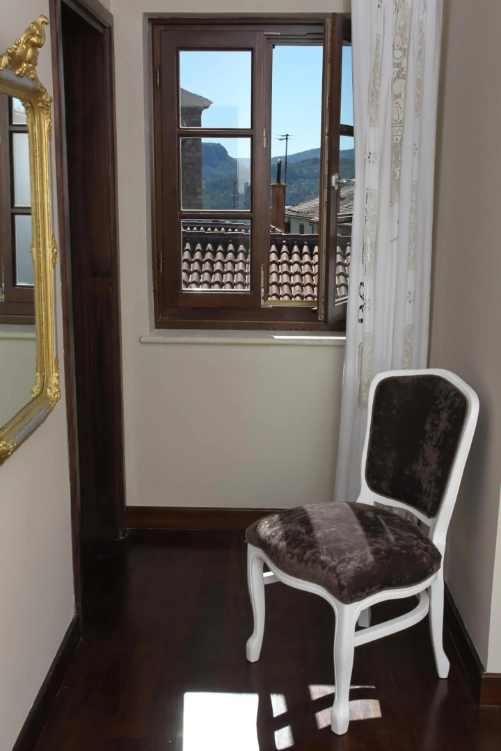Vela Vrata Hotel