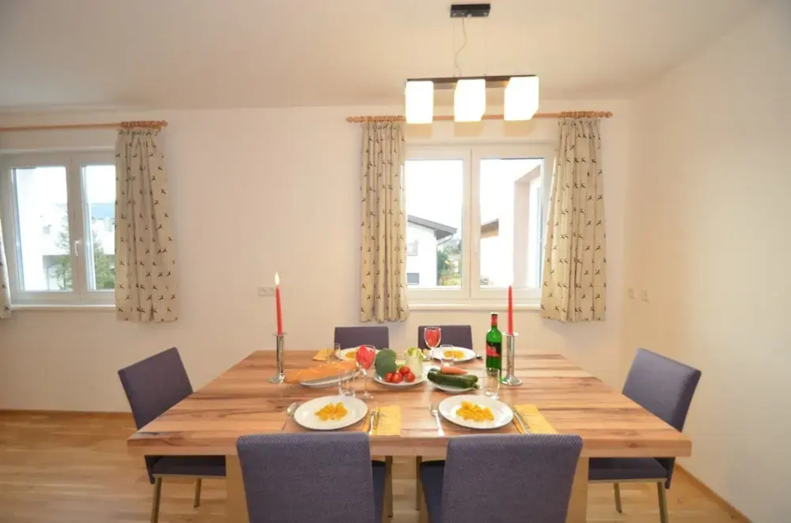 Apartment Mountain Panorama by Z-K-H Rentals