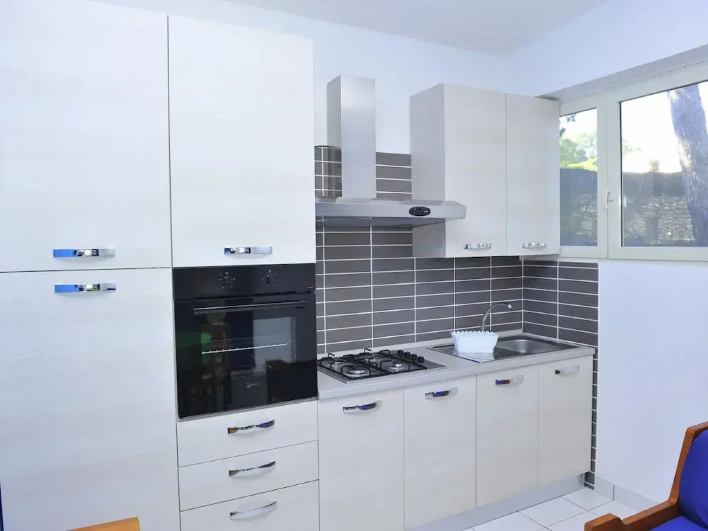 New Apartment in Baia Domzia Near the sea