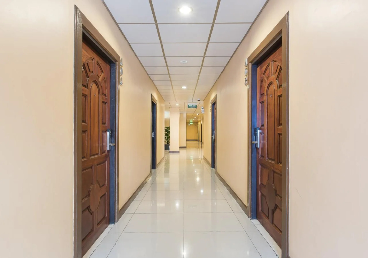 Lodge 61 Bed & Breakfast