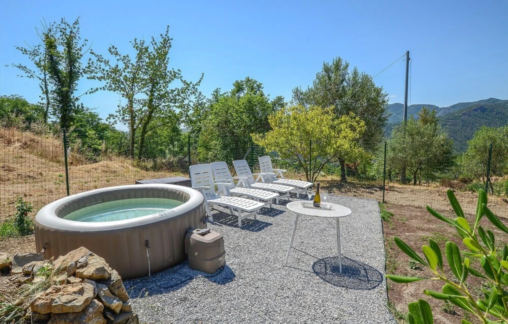 Amazing Home in Framura With Jacuzzi, Wifi and 2 Bedrooms
