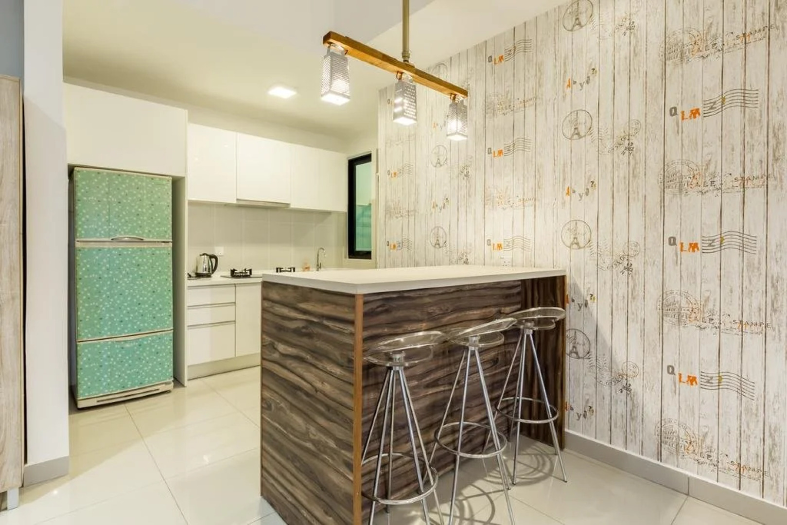 HomestayKite @ I-Residence