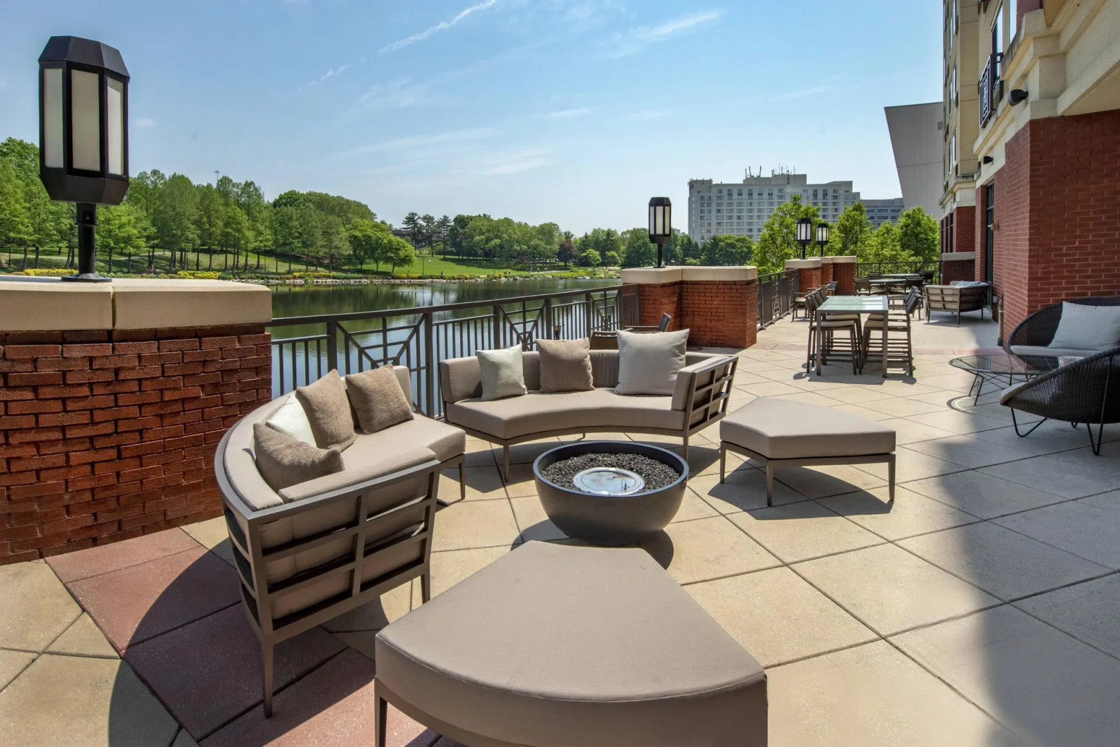 Courtyard by Marriott Gaithersburg Washingtonian Center