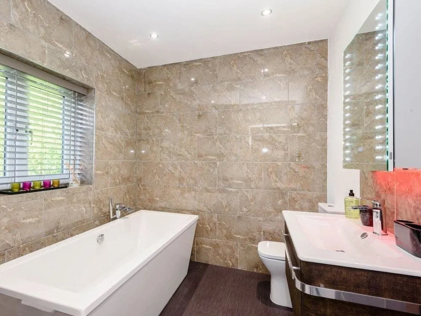 Kingfisher Lodge