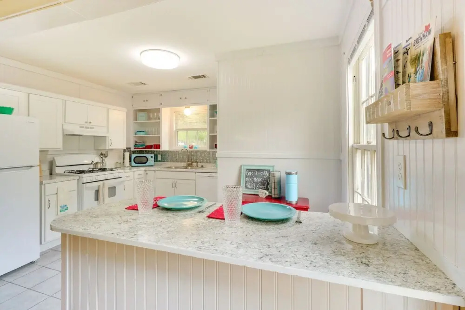 Charming Bryan Home - 3 Mi to Kyle Field!