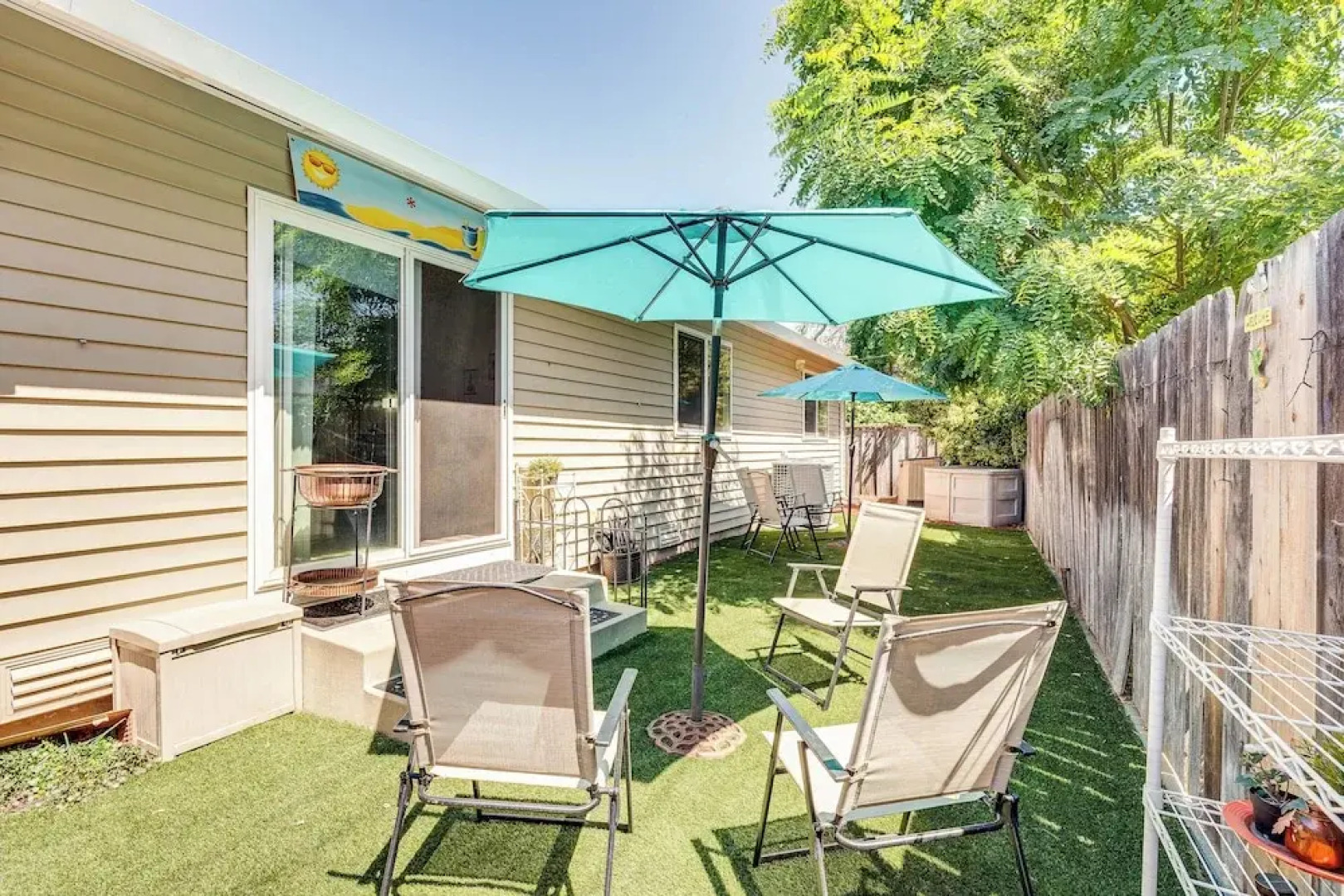 Sunny Lodi Getaway - Walk to Downtown & Wineries