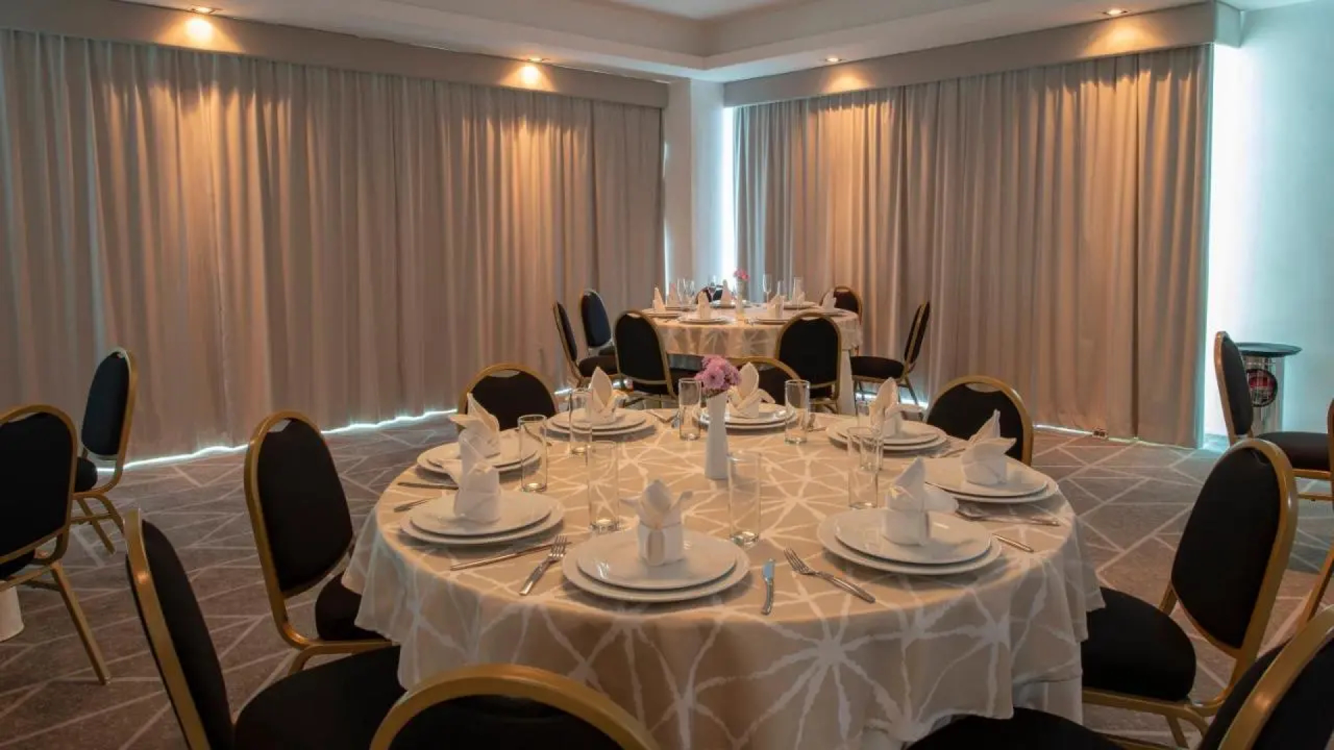 Holiday Inn Hotel & Suites Merida La Isla by IHG