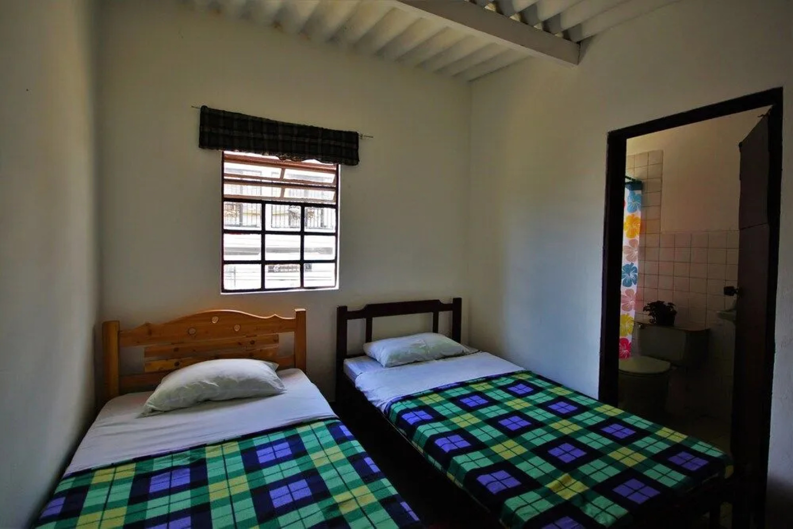 Hostal de la Pola - Hostel