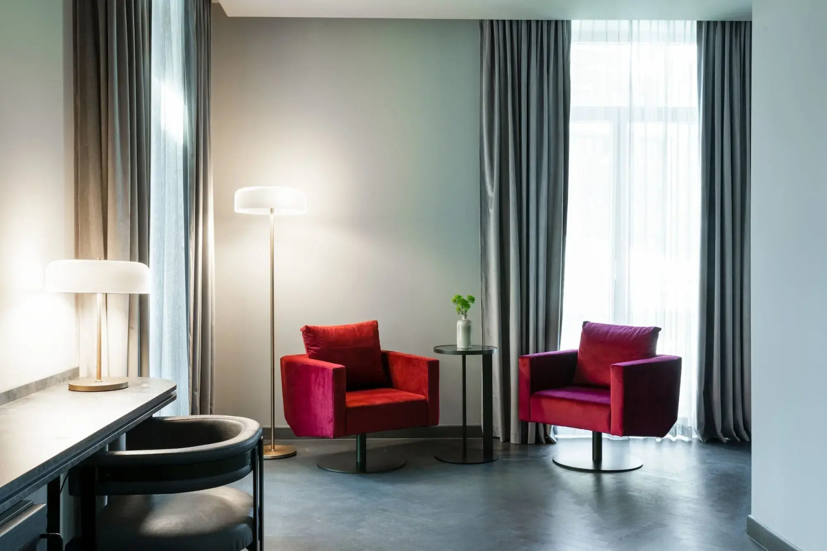 The Marmorosch Bucharest, Autograph Collection