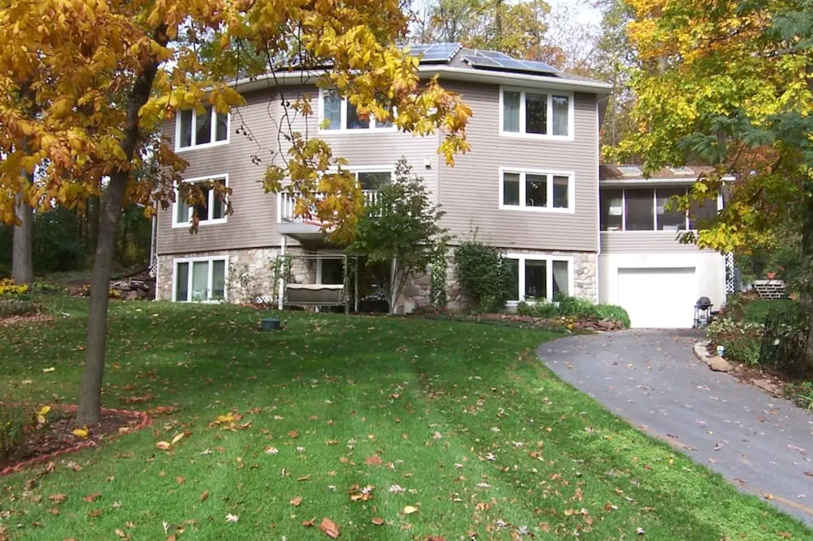 Tree Top Bed & Breakfast