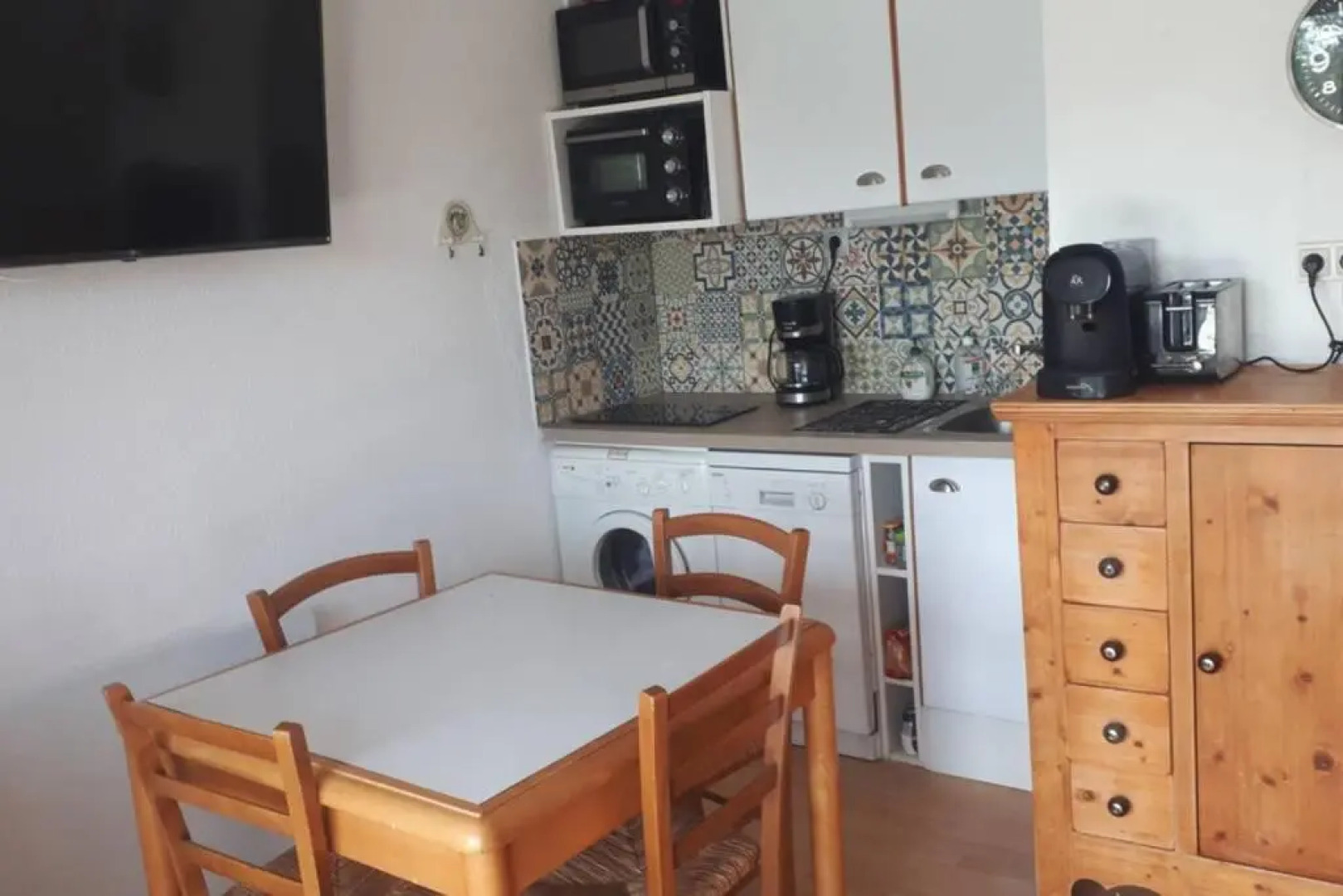 Appartement T2 avec piscine idéalement situé - aperçu mer