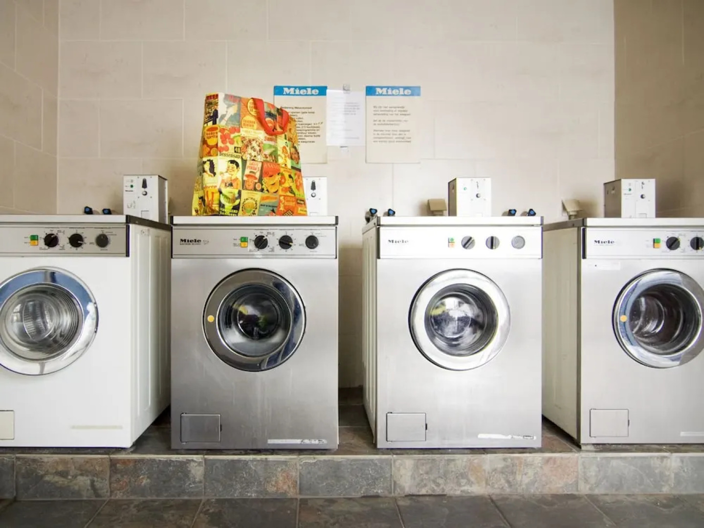 Well Furnished Tent Lodge with Terrace near Veluwe