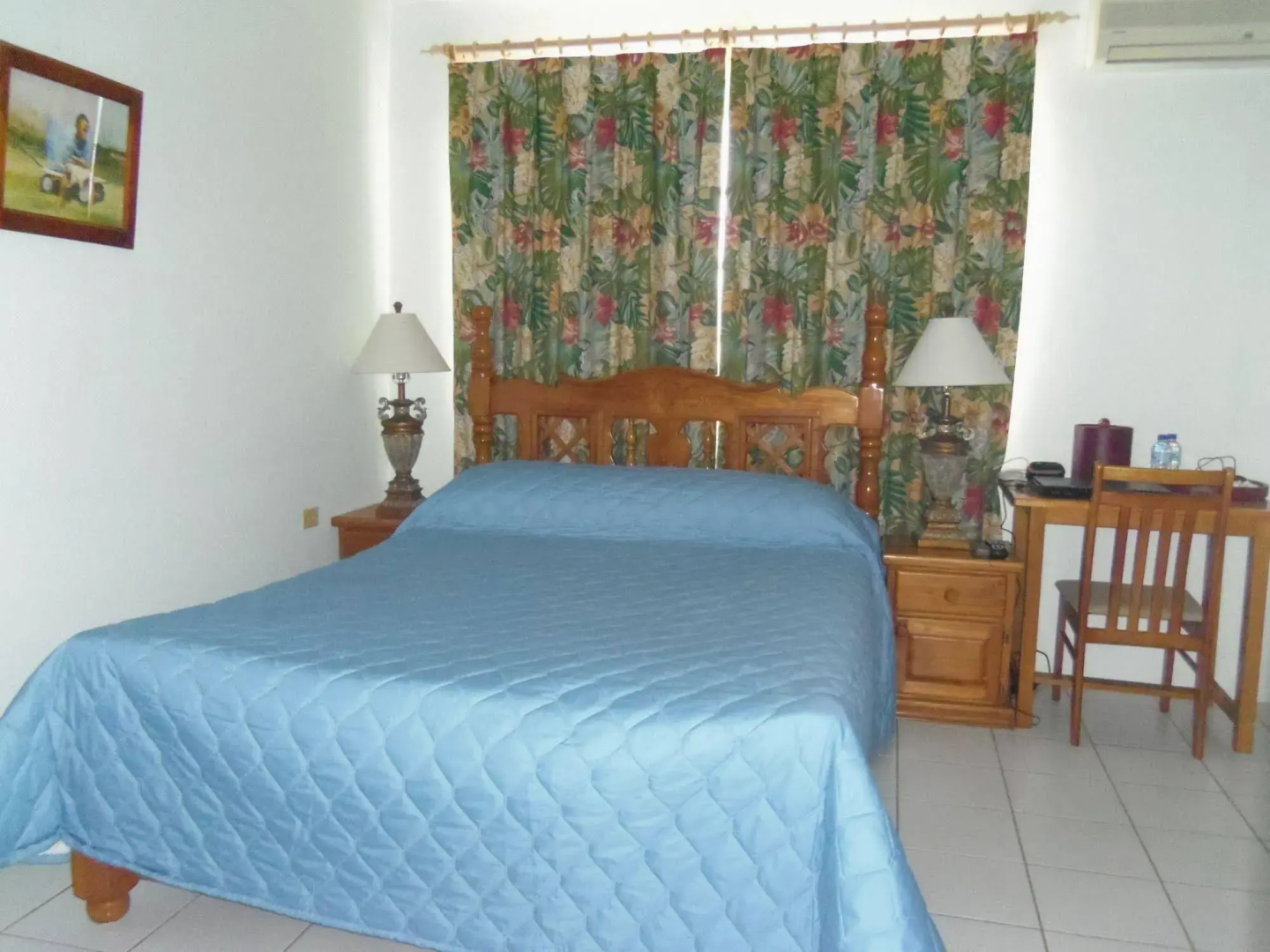 Airport Inn