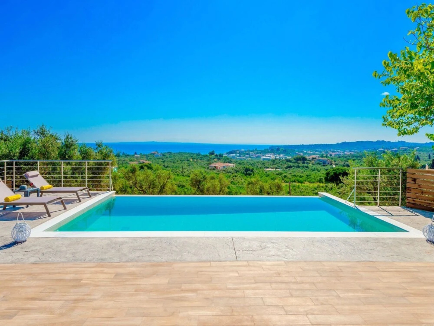 Modern Villa in Tragaki With Pool and Parasol