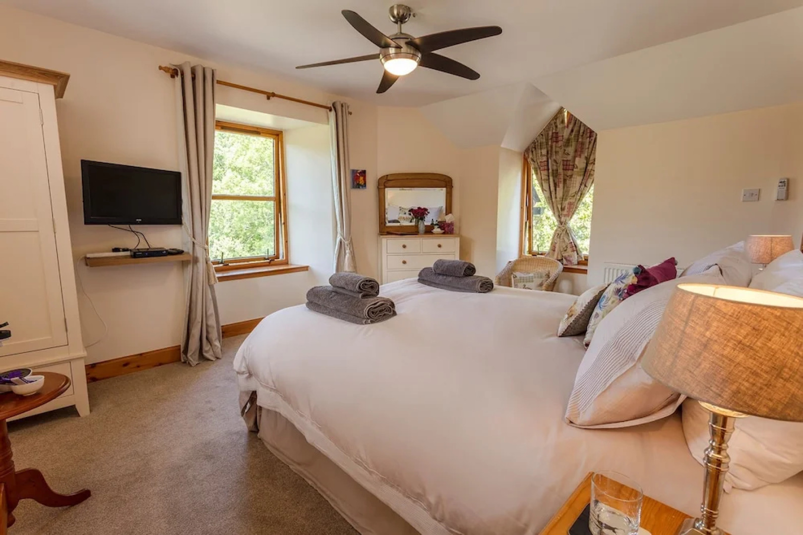 Braemore Square Country House