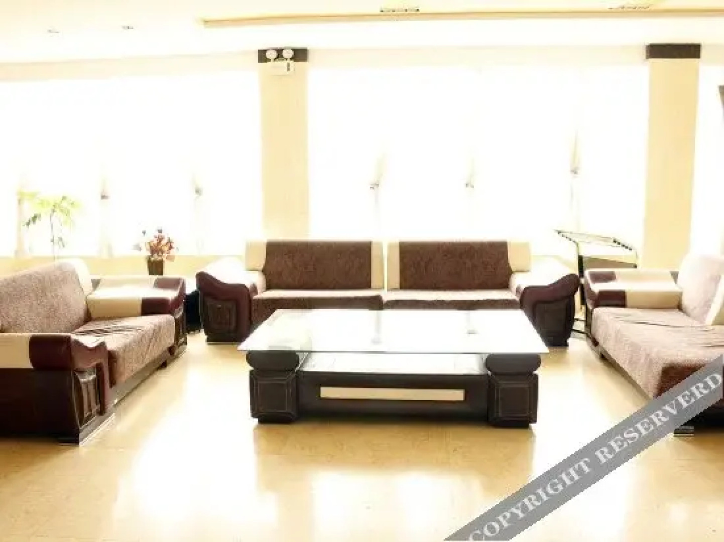 Taigeyuan Business Hotel