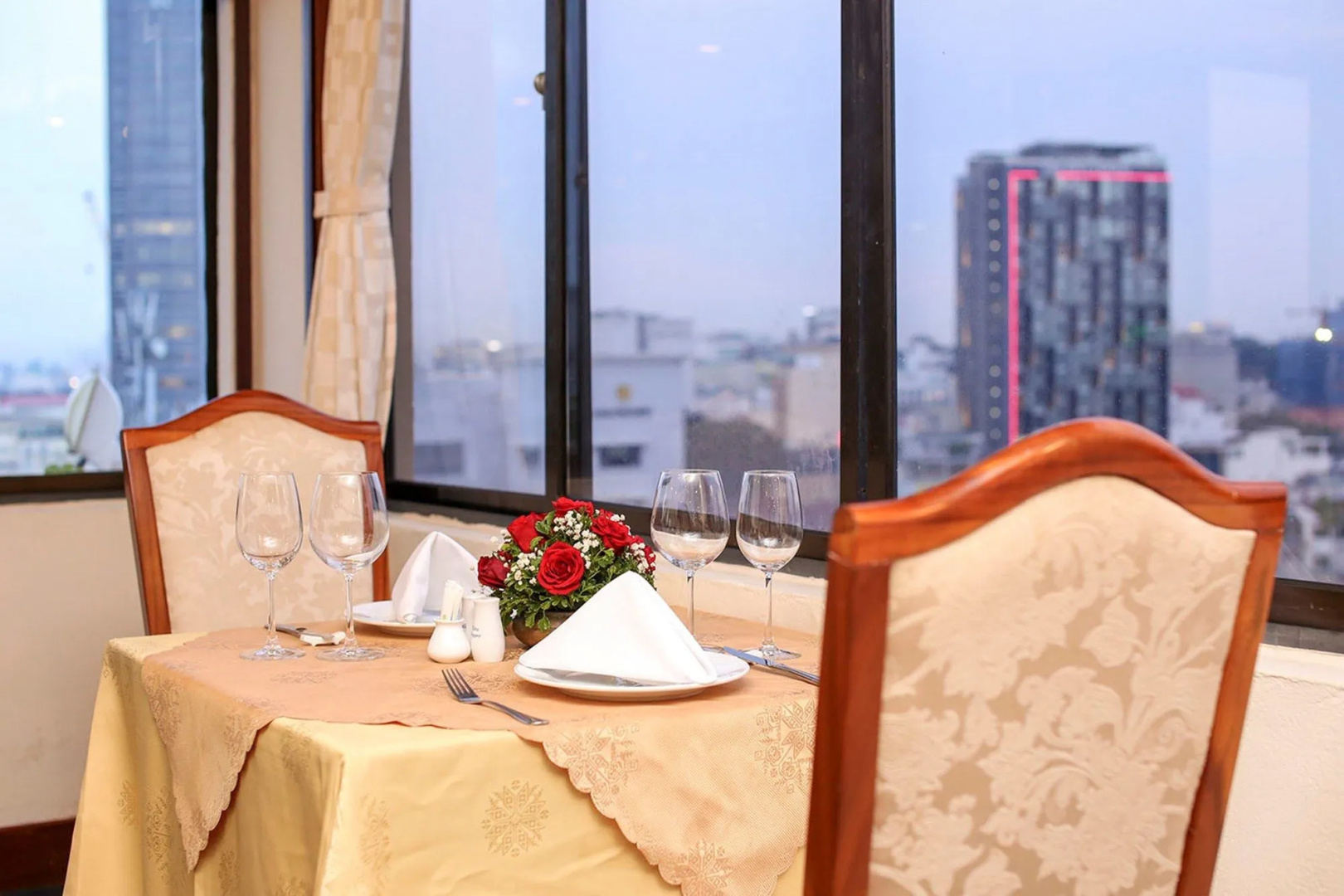 Oscar Saigon Hotel
