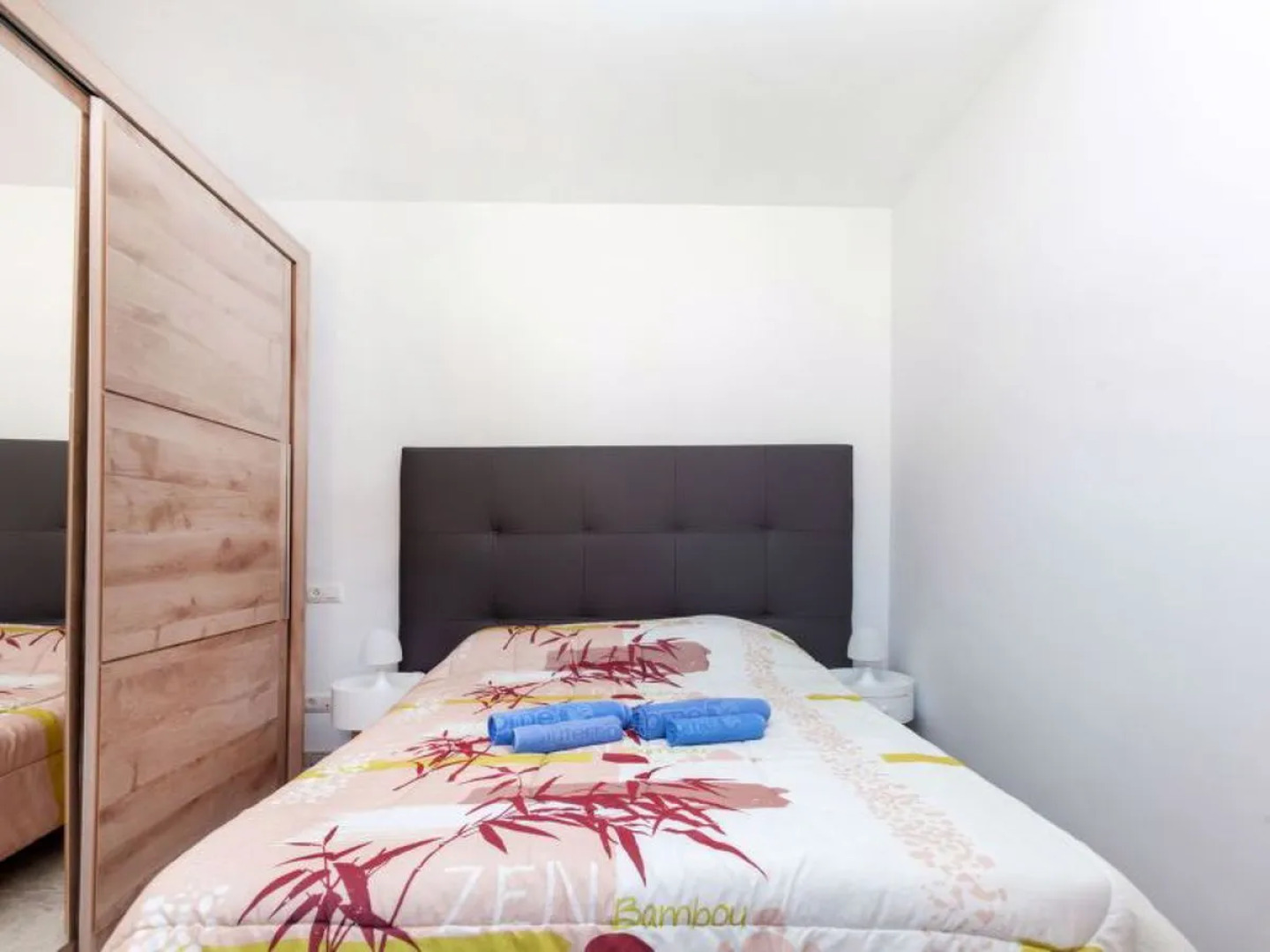 House Mercury Lloret de Mar