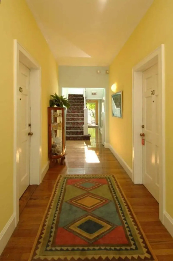 Amsterdam's Curry Mansion Inn