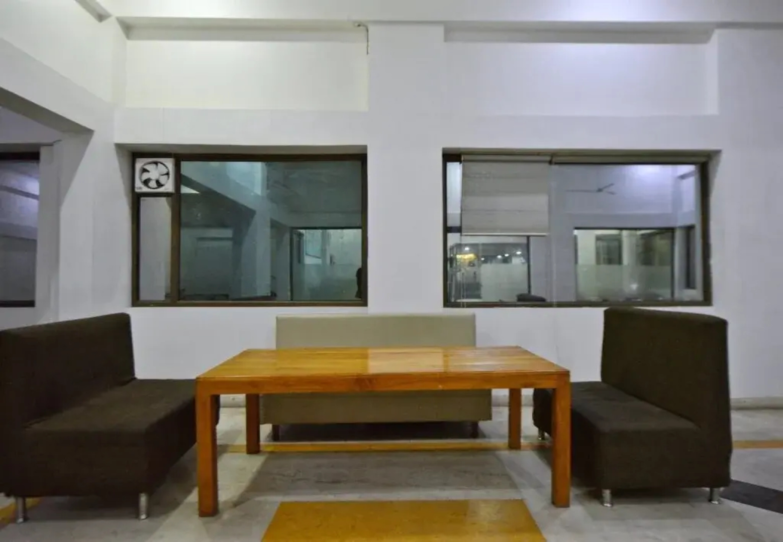 Hotel Rockstar by OYO Rooms